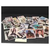Large Lot of 1977 Hardees Star Wars Trading Cards