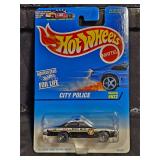 1996 Hot Wheels #622 CITY POLICE