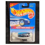 1994 Hot Wheels Flyin' Aces Blimp #332 #2/4