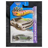 2013 Hot Wheels HW Showroom '10 Camaro SS #226