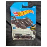 2015 Hot Wheels BATMOBILE- DC