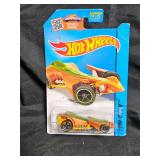 2013 Hot Wheels HW City) Preying Menace 31/250