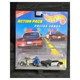 1996 HOT WHEELS POLICE FORCE #16149