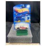 2000 Hot Wheels #117 Shoebox