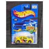 2002 Hot Wheels #45 Volkswagen New Beetle Cup