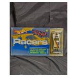 2002 Hot Wheels Racers Book #4 with Ford Focus