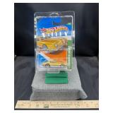 2010 Hot Wheels 55/244 Studebaker Avanti