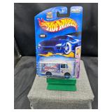 2002 Hot Wheels 2003 Combat Ambulance #89