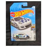 2017 Hot Wheels  Porsche Panamera Police