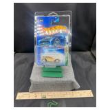 2004 Hot Wheels #104 Double Demon Treasure Hunt