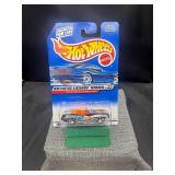 1997 Hot Wheels #732 1970 Plymouth Barracuda