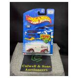 2002 Hot Wheels #175 Auburn 852