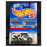1998 Hot Wheels #1004 Dairy Delivery