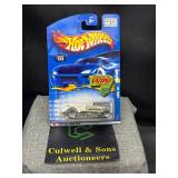 2002 Hot Wheels #129 Sweet 16