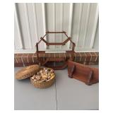 Vintage sewing and decor lot