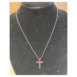 PENDANT CROSS NECKLACE