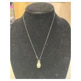 LARGE STONE ON 20' CHAIN