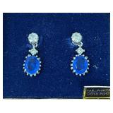 AVON CREATION IN BLUE EARRINGS 14K GOLD POSTS