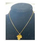 AVON RADIANT LEAF PENDANT NECKLACE