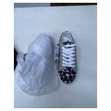 WOMENS SIZE 5 SNOOPY SHOES