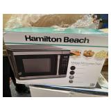 HAMILTON BEACH MIDSIZE MICROWAVE OVEN