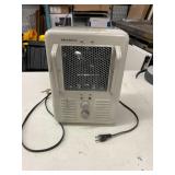 ELECTRIC SPACE HEATER