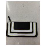 WRISTLET
