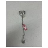 AUSTRIAN CRYSTAL BROOCH IN SILVERTONE