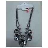 18' WHITE GLASS NECKLACE