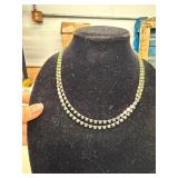 GREEN STONE NECKLACE