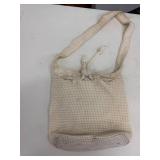 WHITE SHOULDER BAG
