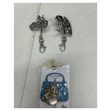 ASSORTED KEY FINDER CLIPS