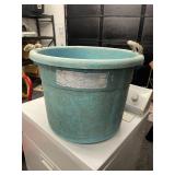UTILITY TUB