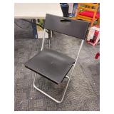 FOLDABLE CHAIR