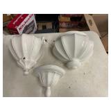 ASSORTED VINTAGE WALL PLANTERS