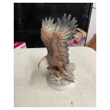 CERAMIC EAGLE DECOR