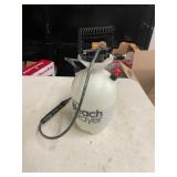 MANUAL PUMP SPRAYER