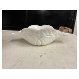 VINTAGE MILKY WHITE GLASS DECOR