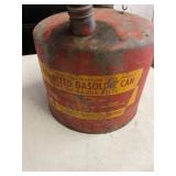VINTAGE METAL GAS CAN