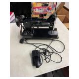 VINTAGE PFAFF 130 SEWING MACHINE