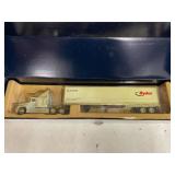 RYDER DIE CAST METAL SEMI TRUCK WITH BOX