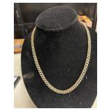 GOLD TONE CHAIN
