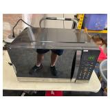 EMERSON 1100 WATT MICROWAVE
