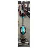 BISSELL VACUUM