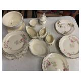 ASSORTED VINTAGE HOMER LAUGHLIN CHINA