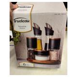 TRUDEAU SIX PIECE SEASONING STATION