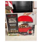 NORDICWARE INDOOR/OUTDOOR KETTLE SMOKER