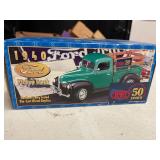 1940 FORD TRUCK DIE CAST METAL