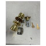 BRASS DOOR KNOB SET