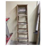 Werner 6' foot wooden step ladder